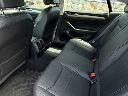 Used 2019 Volkswagen Arteon SE FWD image 45