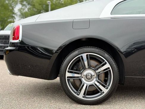 Used 2015 Rolls-Royce Wraith RWD image 6