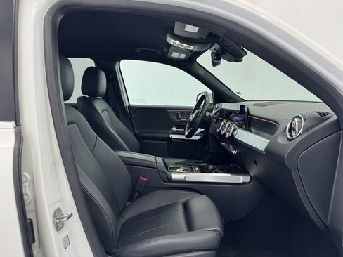 Certified 2024 Mercedes-Benz GLB 250 image 15