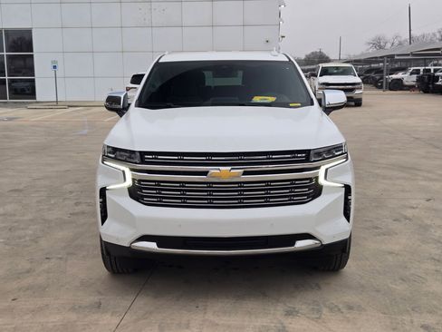 Certified 2023 Chevrolet Suburban Premier image 8