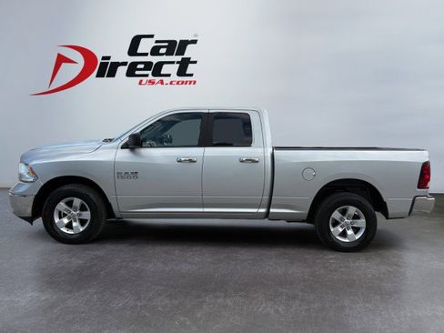 Used 2015 RAM 1500 Classic SLT RWD image 11