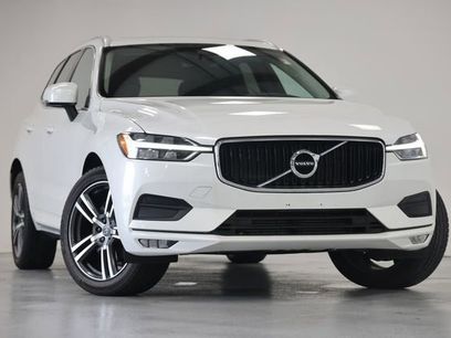 Used 2021 Volvo XC60 T6 Momentum