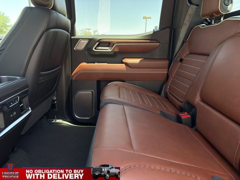 Used 2025 GMC Sierra 1500 Denali Ultimate AWD/4WD image 22