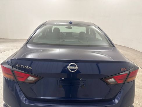 Used 2023 Nissan Altima 2.5 SR FWD image 22