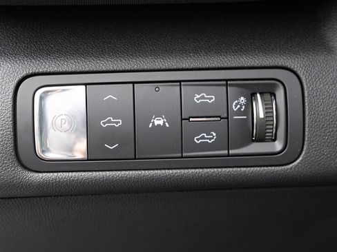 Used 2024 Chevrolet Silverado EV RST image 28