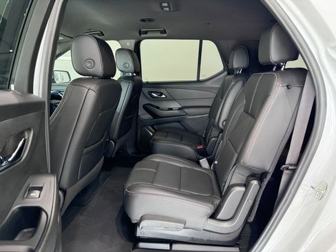 Certified 2023 Chevrolet Traverse RS image 6