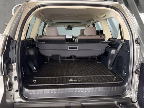 Certified 2023 Lexus GX 460 Premium AWD/4WD image 22
