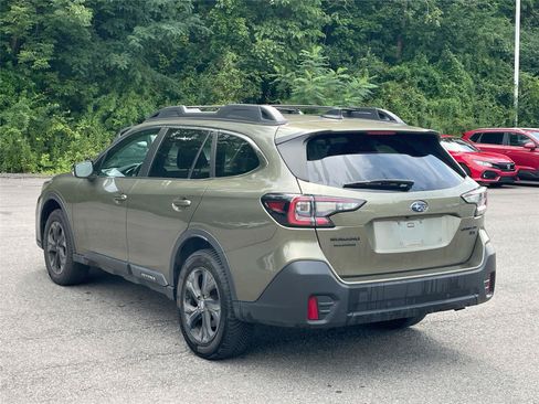 Used 2022 Subaru Outback Onyx Edition XT w/ Tech Package 3 AWD/4WD image 3