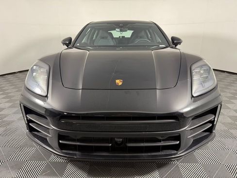 New 2025 Porsche Panamera image 9