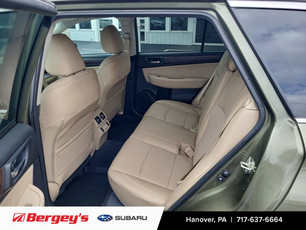 Used 2018 Subaru Outback 3.6R Limited AWD/4WD image 9