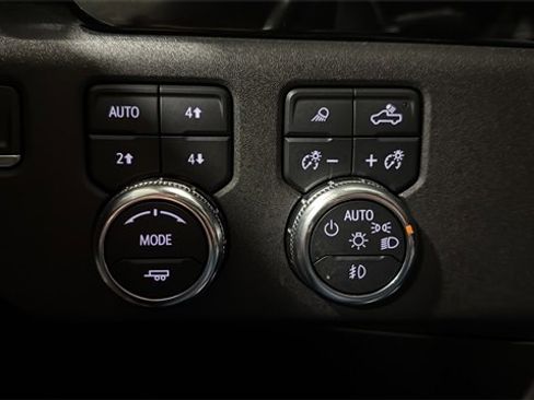 Used 2022 GMC Sierra 1500 SLT w/ SLT Premium Plus Package image 21