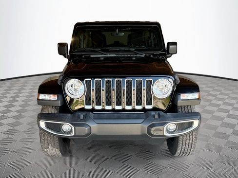 Used 2022 Jeep Wrangler Unlimited Sahara AWD/4WD image 2