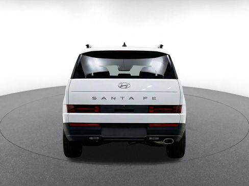 Used 2025 Hyundai Santa Fe SEL AWD/4WD image 8