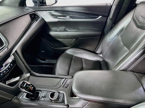 Used 2023 Cadillac XT5 Premium Luxury AWD/4WD image 26