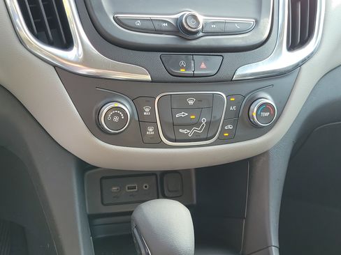 Used 2024 Chevrolet Equinox LS w/ LS Convenience Package AWD/4WD image 27