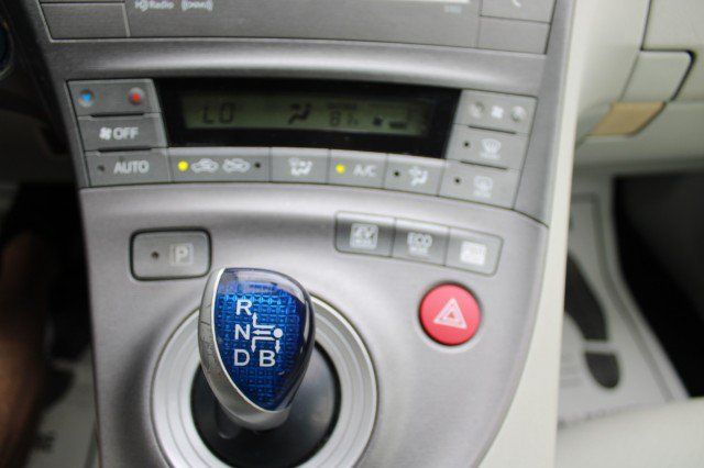 Used 2012 Toyota Prius Three FWD image 27