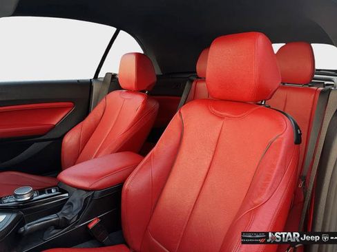Used 2018 BMW 230i Convertible RWD image 10