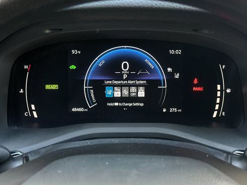 Used 2025 Toyota Camry LE FWD image 21