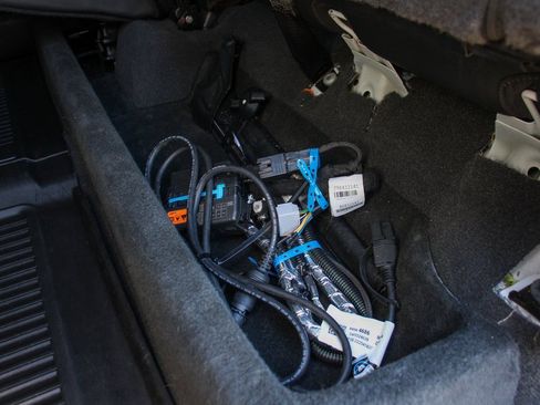 Used 2023 GMC Sierra 2500 AT4 w/ AT4 Preferred Package image 46