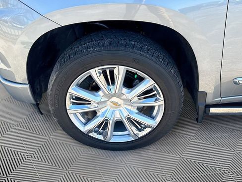 Used 2024 Chevrolet Silverado 1500 High Country image 31