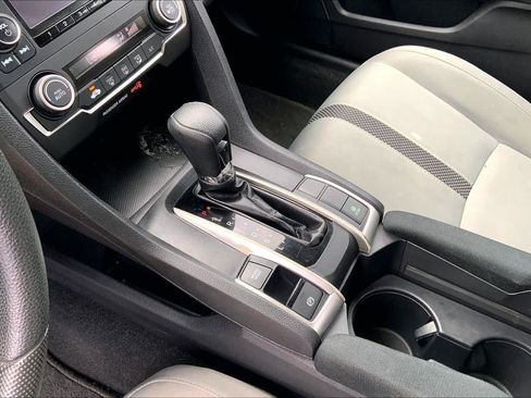 Used 2020 Honda Civic LX image 17