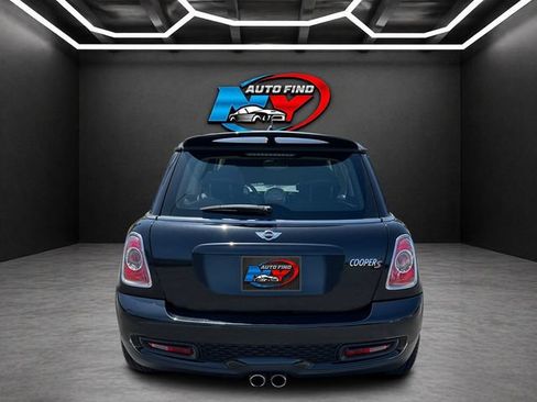 Used 2013 MINI Cooper S FWD image 11