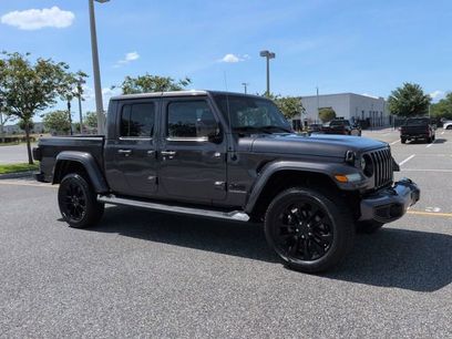 Used 2021 Jeep Gladiator Overland