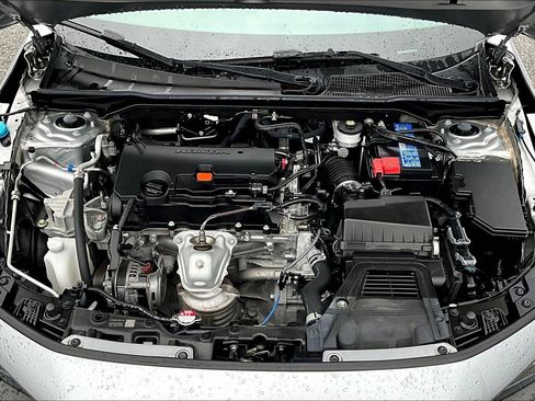 Used 2023 Honda Civic Sport image 9