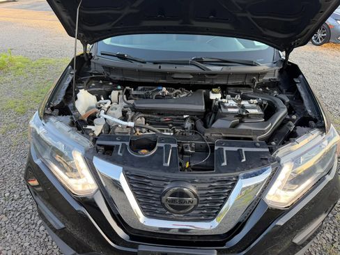 Used 2020 Nissan Rogue SV FWD image 26
