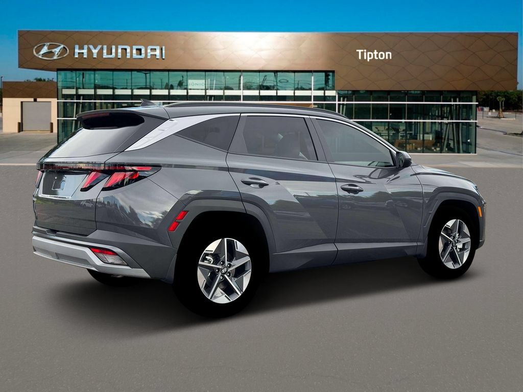 New 2026 Hyundai Tucson SEL Plus FWD image 8