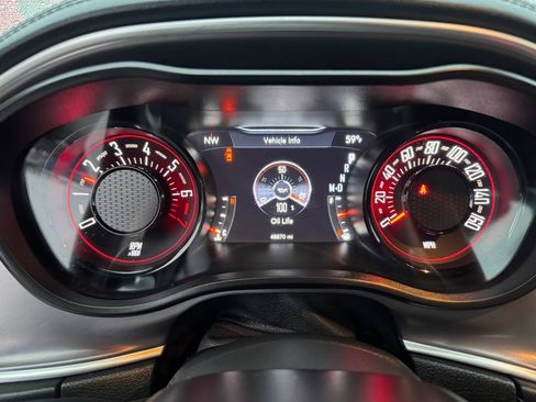 Used 2022 Dodge Challenger GT w/ Plus Package image 9