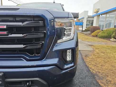 Used 2021 GMC Sierra 1500 Elevation w/ X31 Off-Road Package image 10