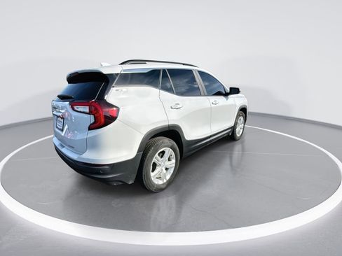 Used 2023 GMC Terrain SLE w/ Driver Convenience Package AWD/4WD image 8