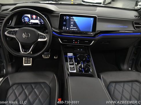 Used 2024 Volkswagen Atlas Cross Sport SEL Premium R-Line image 16