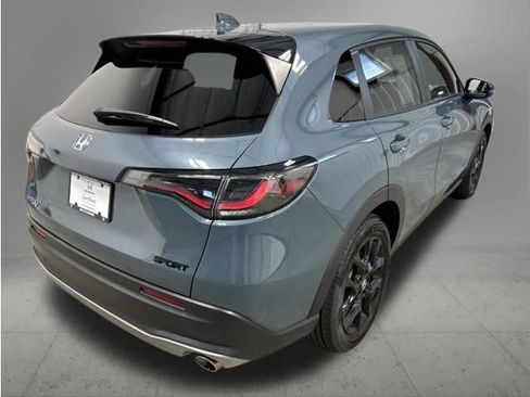 Certified 2025 Honda HR-V Sport image 6