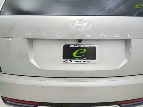 Used 2026 Hyundai Palisade Calligraphy FWD image 12