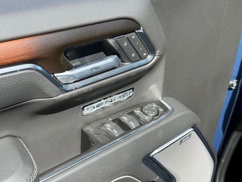 New 2026 GMC Sierra 1500 Denali w/ Technology Package AWD/4WD image 18