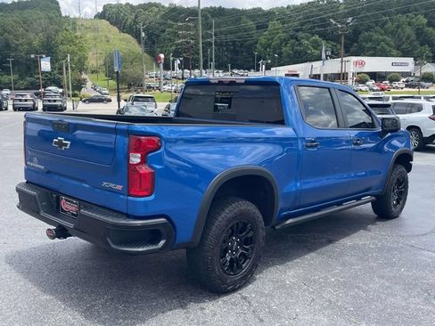 Certified 2023 Chevrolet Silverado 1500 ZR2 w/ Technology Package AWD/4WD image 4