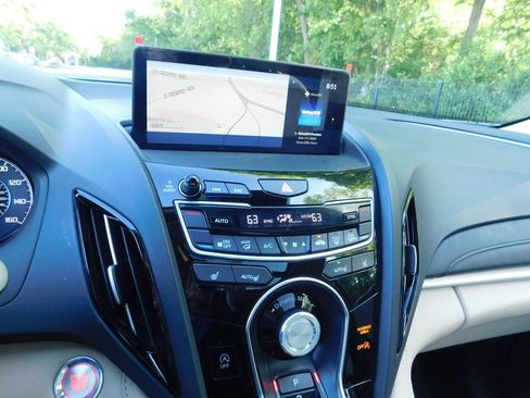 Used 2024 Acura RDX SH-AWD w/ Technology Package image 10
