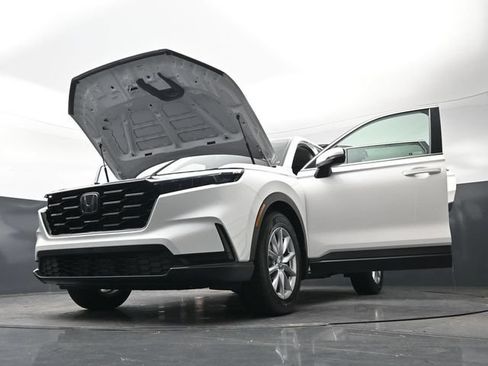 Certified 2026 Honda CR-V EX image 37