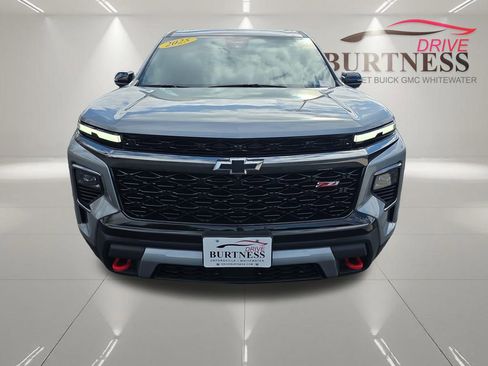 Certified 2025 Chevrolet Traverse Z71 w/ Driver Confidence Package AWD/4WD image 3