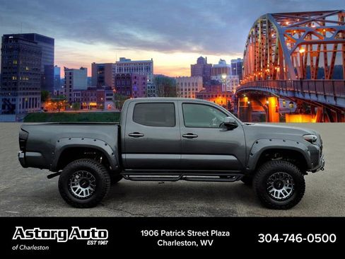 Used 2021 Toyota Tacoma SR image 2