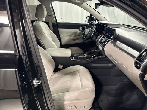 Certified 2023 Kia Sorento SX Prestige image 29