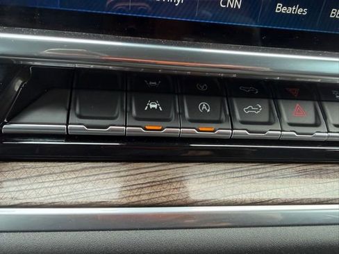 Used 2022 Chevrolet Silverado 1500 LT Trail Boss w/ Protection Package image 19