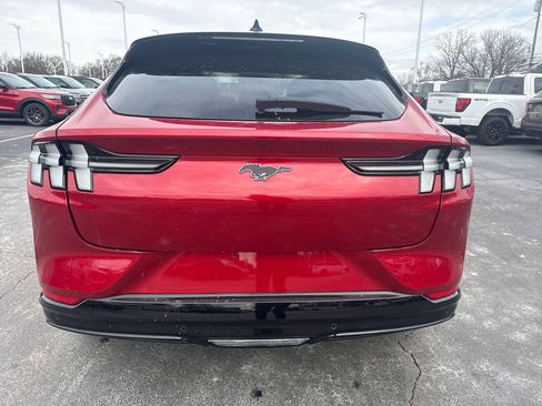 Used 2024 Ford Mustang Mach-E Premium image 8