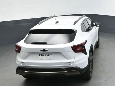 New 2026 Chevrolet Trax ACTIV image 34