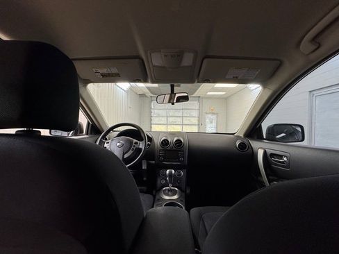 Used 2014 Nissan Rogue S w/ Convenience Package image 16