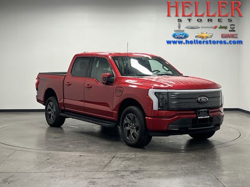 Used 2023 Ford F150 Lightning Lariat image 1