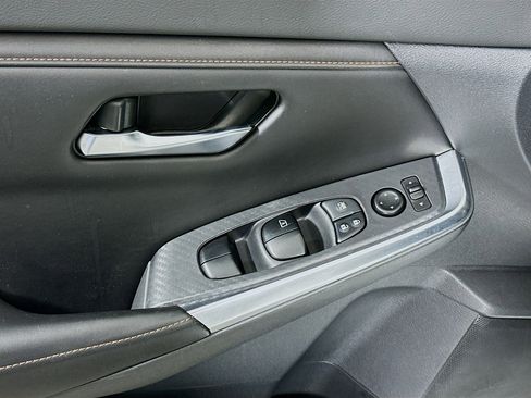 Used 2020 Nissan Sentra SR w/ Trunk Package image 15