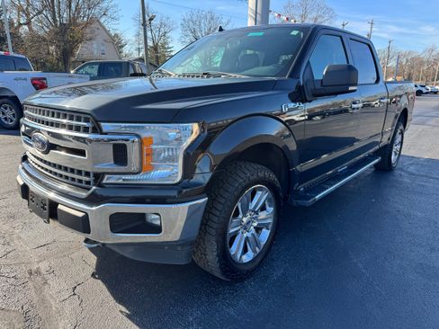 Used 2018 Ford F150 XLT w/ Equipment Group 302A Luxury image 3